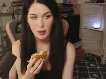 webcam girl evelynclaire image #6057772
