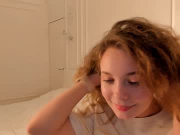webcam girl landrycarney image #5891465