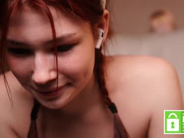 webcam girl bonnie_petite image #6427110