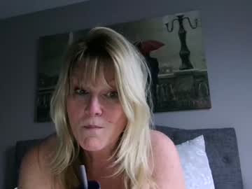 webcam girl daniluvs2 image #3433166
