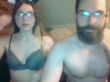 webcam couple jennifuhrer1999 image #1326423