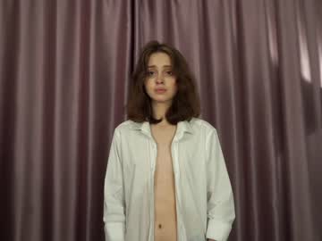 webcam girl min_burgerbb image #6796112