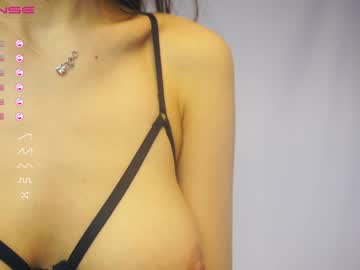 webcam girl press_the_button image #5598251