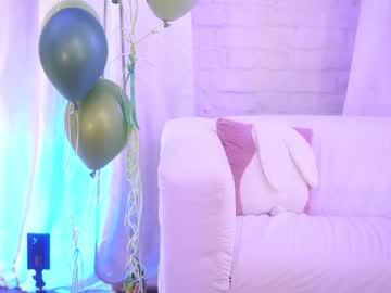 webcam girl eva_fashionista image #4294136