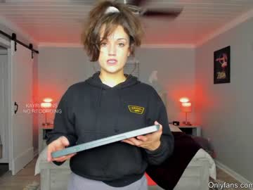 webcam girl kayribbons image #1290563