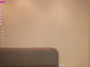webcam girl azalea18 image #280322