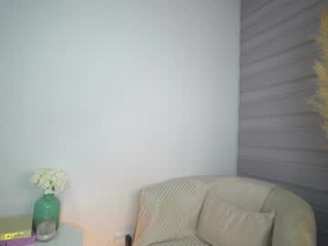webcam girl veroniqe_lounge image #4337641