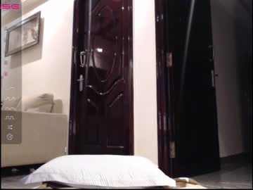 webcam girl cherrrish_ image #4620251
