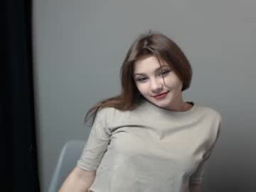 webcam girl relax_nina image #531170