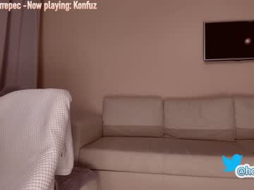 webcam girl hollyextra image #878967