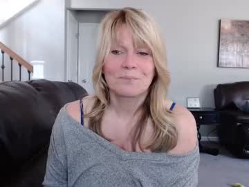 webcam girl daniluvs2 image #1336078