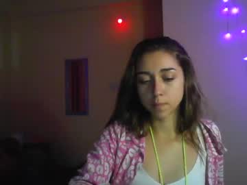 webcam girl pink_veil image #4700080