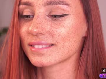 webcam girl artease image #510987