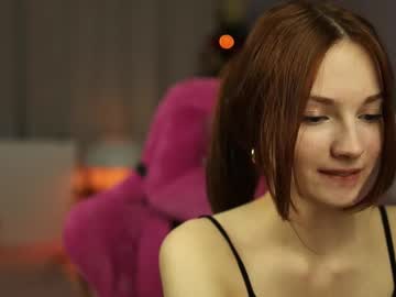 webcam girl _guesswhat_ image #877005