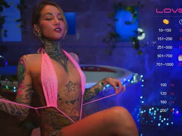 webcam girl nickyneck image #4146114