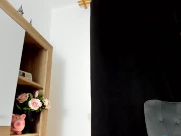 webcam girl 9harlotte99 image #3916807