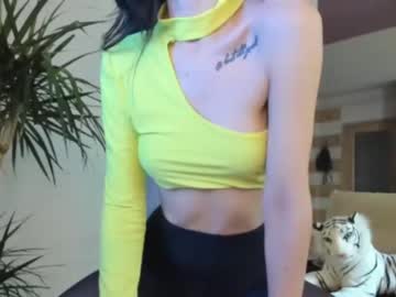 webcam girl sofiaandwonderland image #2783929