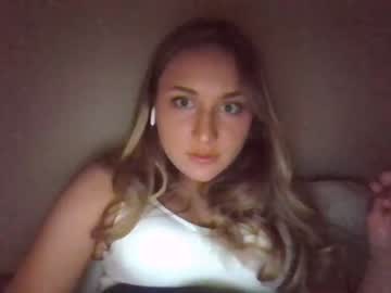 webcam girl kyleighhh image #564316