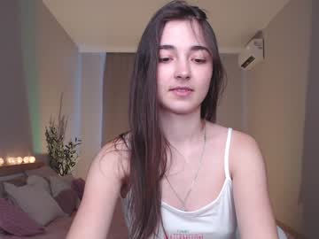 webcam girl disneyy_babyy image #4340692