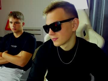 webcam man ali_bruin image #4933270