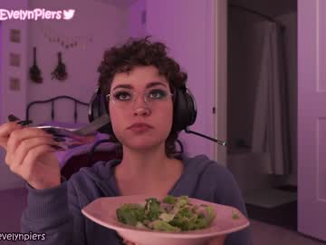 webcam girl evelynpiers image #2337911