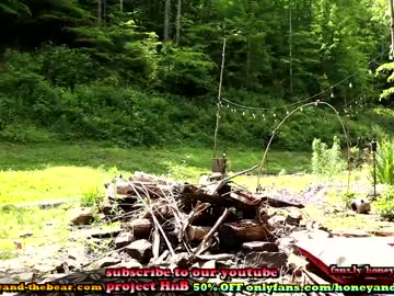 webcam couple honeyand_thebear image #1854484