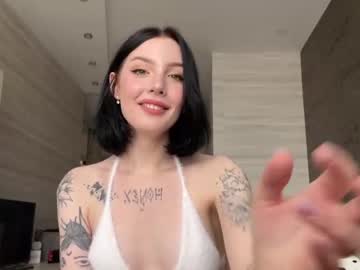 webcam tranny evelynforever image #4732360