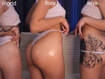 webcam couple berrygirls image #5290830