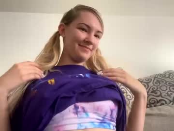 webcam girl mariah95 image #2105786
