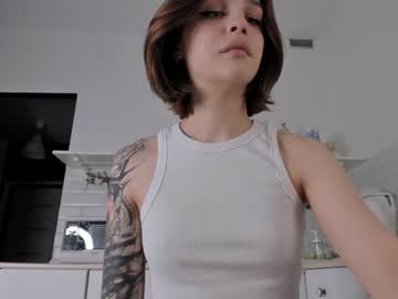 webcam tranny dinapoison image #3334298