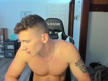 webcam man cowsgomoo101 image #3221079