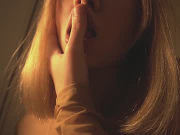 webcam girl bibi_it_is image #3039346