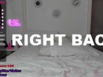 webcam girl violetttflowers image #1280567