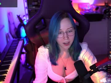 webcam girl blue_mooncat image #6100332