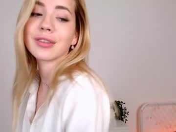 webcam girl emmi_rosee image #1393850