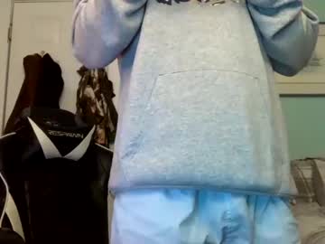webcam man wentbrokeonstrippers image #6145445