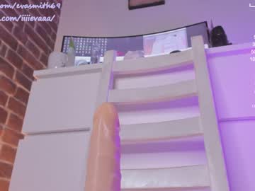 webcam girl lil_eva image #223630