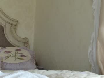 webcam girl littlegreekflower image #6716467