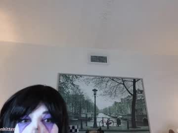 webcam girl crimsonkitten image #4815460