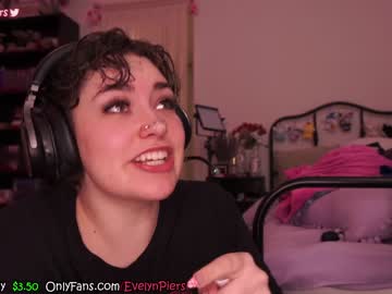 webcam girl evelynpiers image #3693891