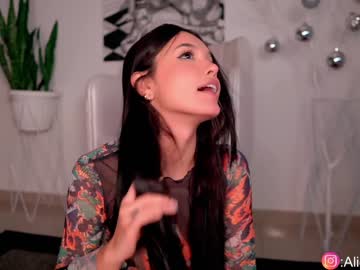 webcam girl alicia_uwu image #3294034