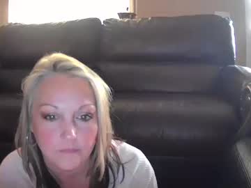 webcam couple leo_lady_8675309 image #243915