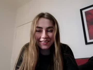 webcam girl strawberryjamx image #5912111