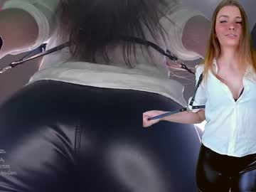 webcam girl queenafina image #1816841