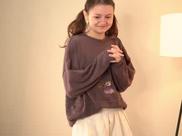 webcam girl winniewest_ image #4252764