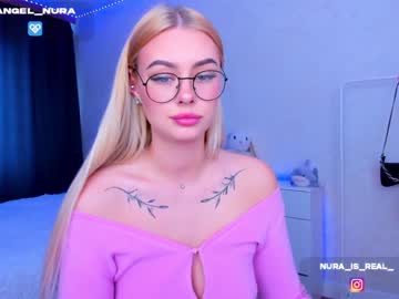 webcam girl 8a8y_nura image #4122698