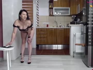 webcam girl carmela_fox image #4596460