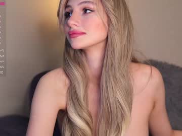 webcam girl babeholly image #4714572