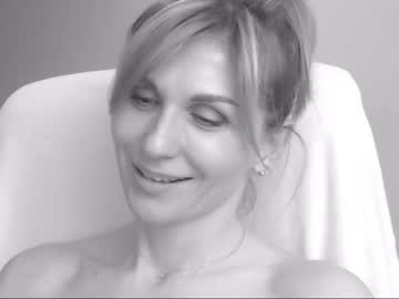 webcam girl lady_ada image #547808