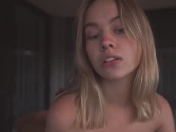 webcam girl bibi_it_is image #3867681